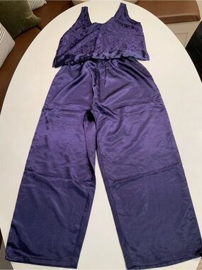 Gabrielle Intimates Satiny Navy Blue 2 Pc Pajamas M Wide Leg Pants Tank Top